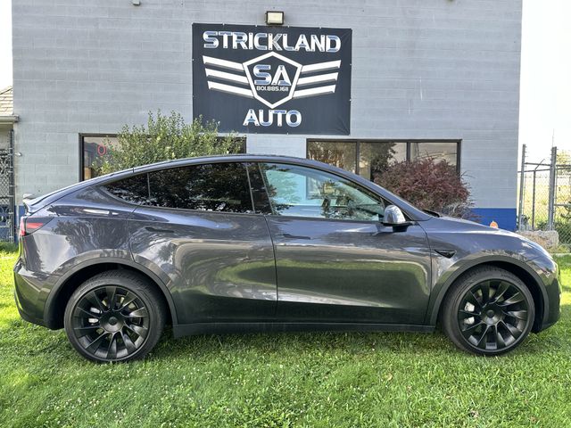 2024 Tesla Model Y Long Range
