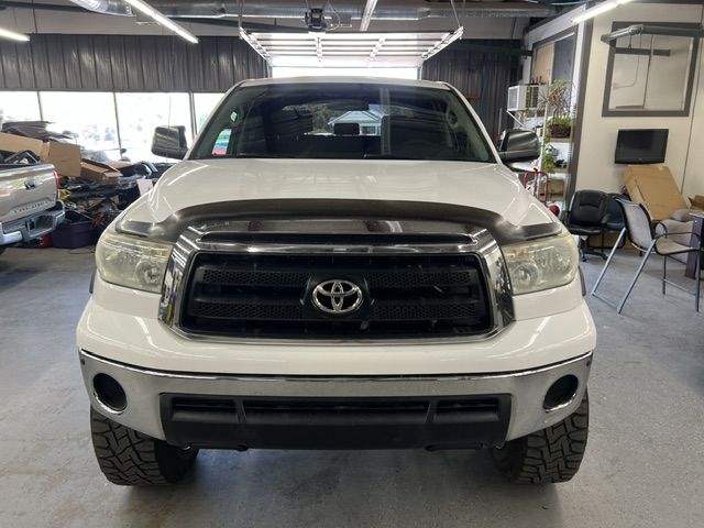 2011 Toyota Tundra Tundra-Grade CrewMax 5.7L 4WD