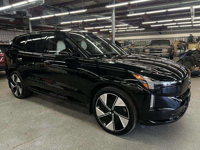 2025 Volvo EX90 Twin Motor Ultra w/6 Seats