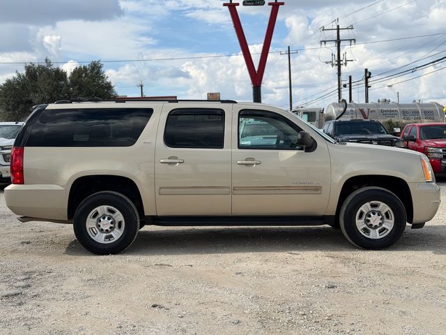 2011 GMC Yukon XL SLT-1 3/4 Ton 4WD