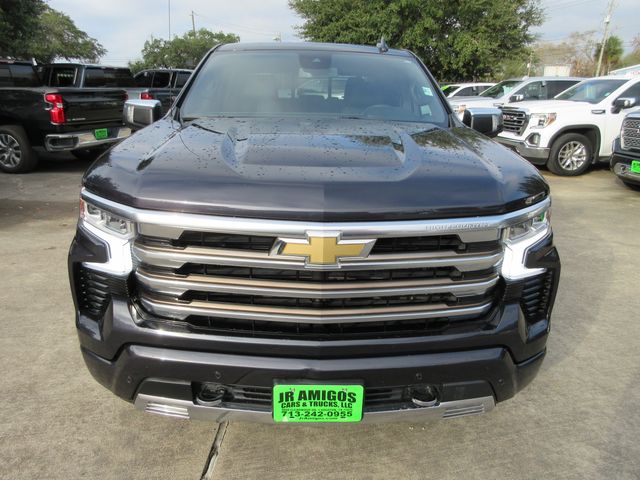 2022 Chevrolet Silverado 1500 High Country Crew Cab 4WD