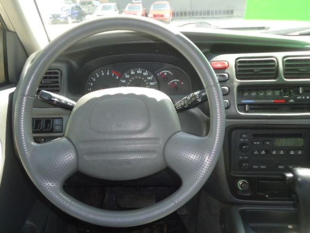 2002 Suzuki Vitara JX 4-Door