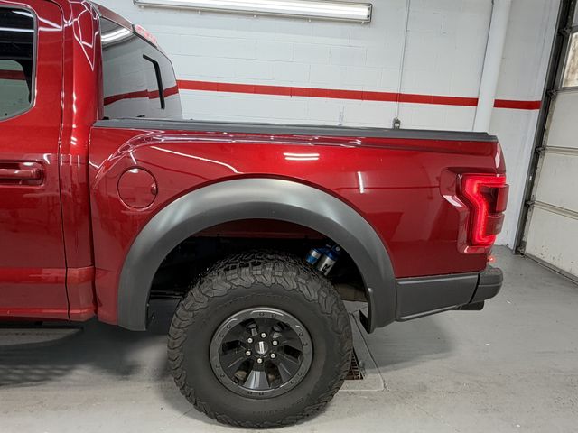 2017 Ford F-150 Raptor SuperCrew 4WD