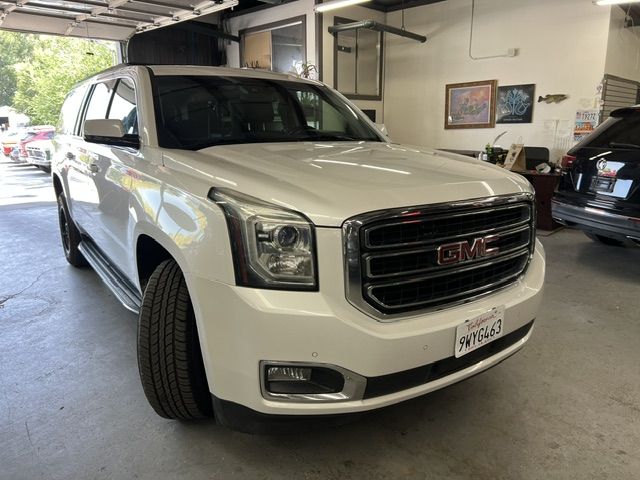 2017 GMC Yukon XL SLT 4WD