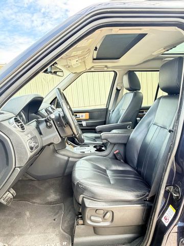 2015 Land Rover LR4 Base