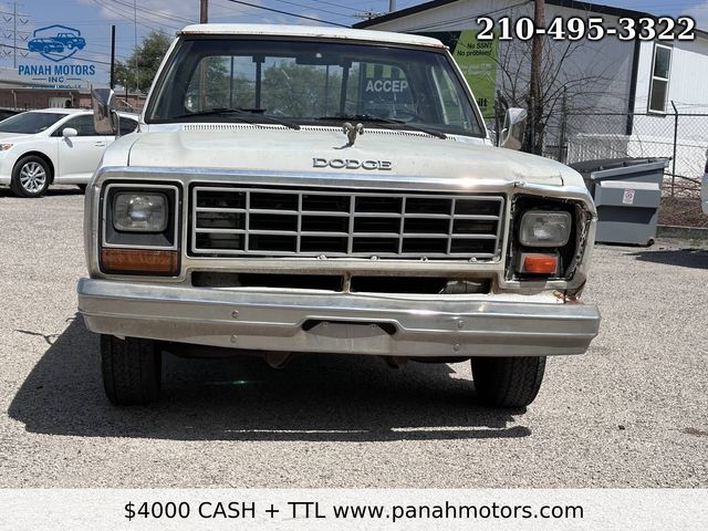 1984 Dodge RAM 100 D100 CUSTOM