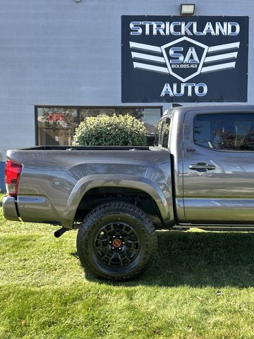 2017 Toyota Tacoma SR5 4WD