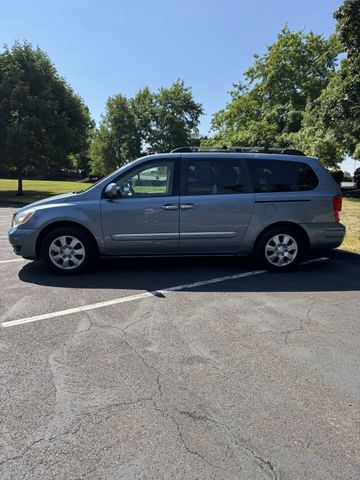 2008 Hyundai Entourage GLS