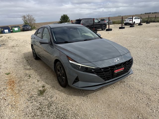 2022 Hyundai Elantra