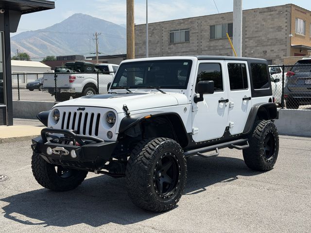 2014 Jeep Wrangler Unlimited Sahara 4WD
