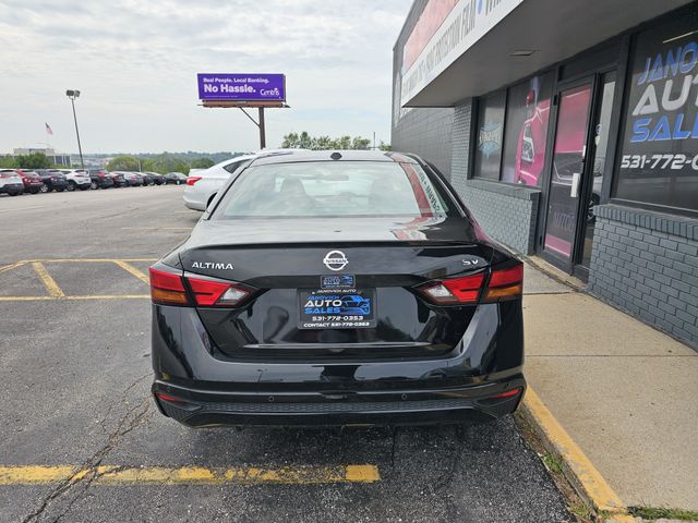 2021 Nissan Altima 2.5 SV