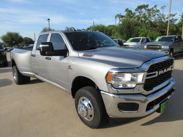 2024 RAM 3500 Tradesman Crew Cab 4WD DRW
