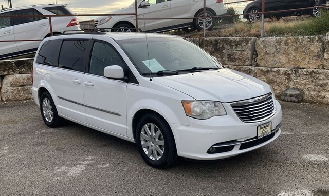 2014 Chrysler Town & Country Touring