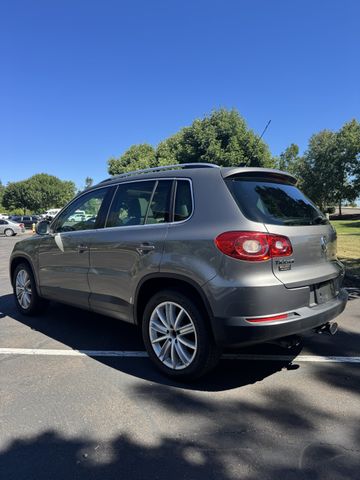 2009 Volkswagen Tiguan SEL