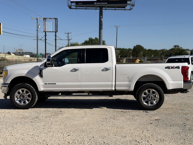 2017 Ford F-350 SD Lariat Crew Cab 4WD