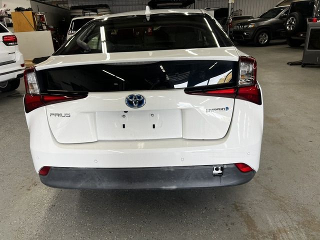 2020 Toyota Prius LE
