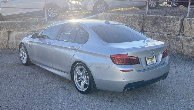 2015 BMW 5-Series 550i