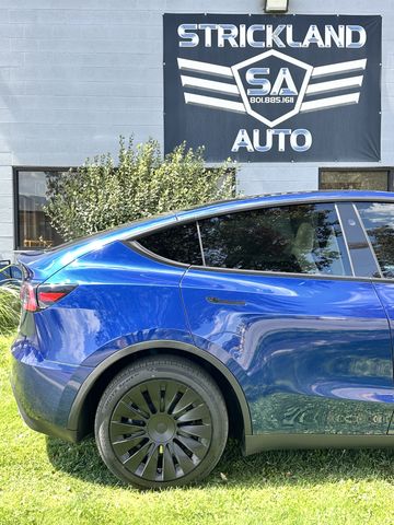 2025 Tesla Model Y Long Range AWD