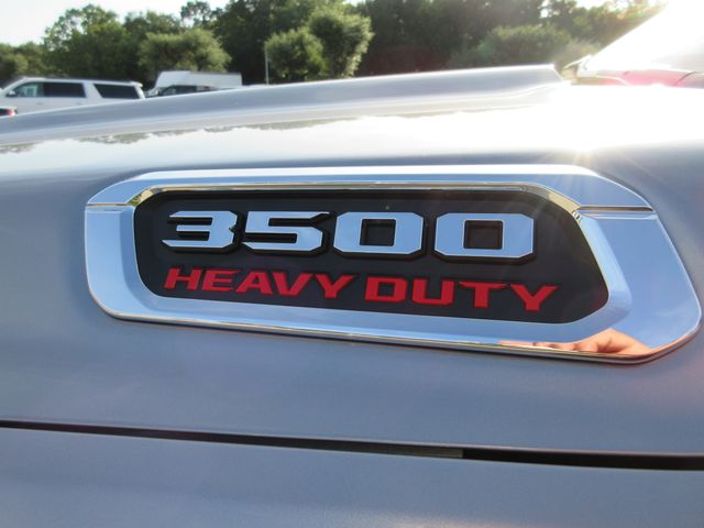 2024 RAM 3500 Tradesman Crew Cab 4WD DRW