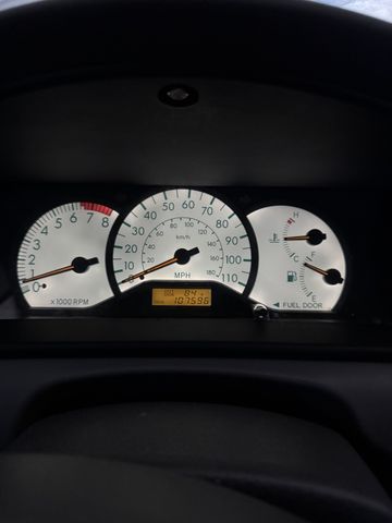 2004 Toyota Corolla LE
