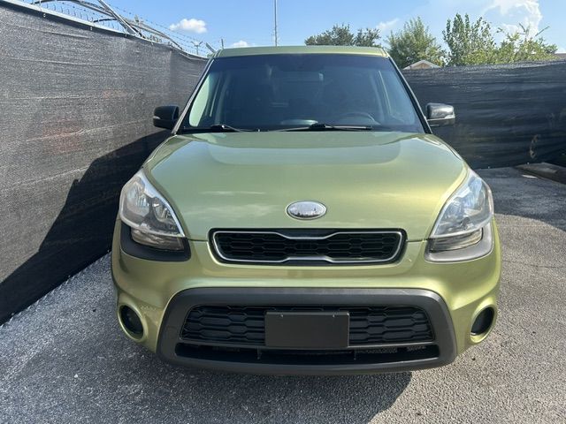 2013 Kia Soul +