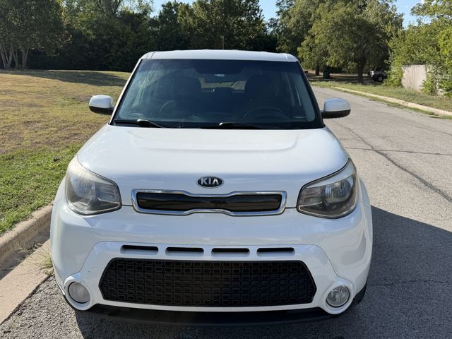 2016 Kia Soul + w/Primo Package