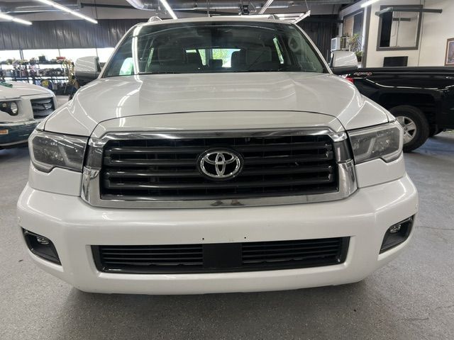 2022 Toyota Sequoia SR5 4WD