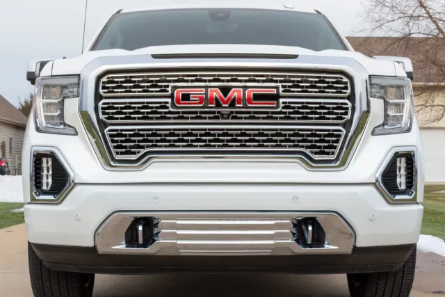 2020 GMC Sierra 1500 Denali Crew Cab Long Box 4WD