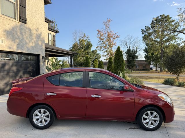 2013 Nissan Versa 