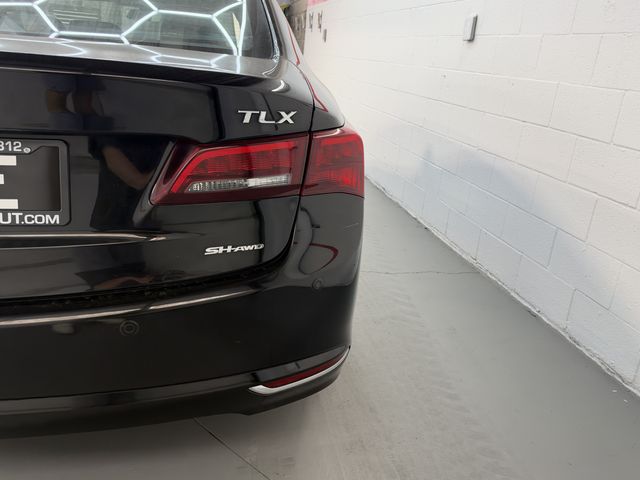 2016 Acura TLX 9-Spd AT SH-AWD w/Advance Package