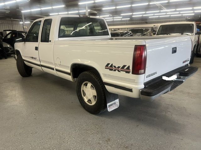 1997 GMC Sierra C/K 1500 Ext. Cab 8-ft. Bed 4WD