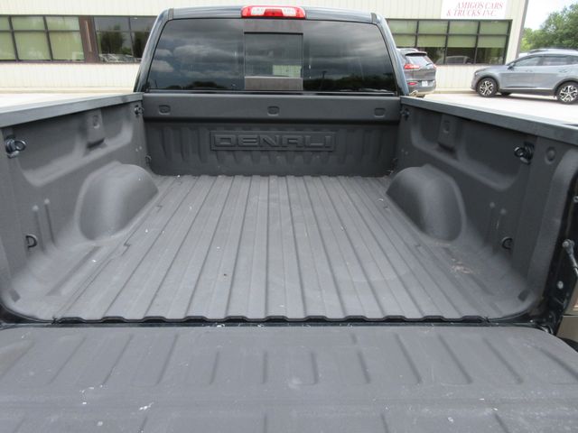 2017 GMC Sierra 1500 Denali Crew Cab Short Box 4WD