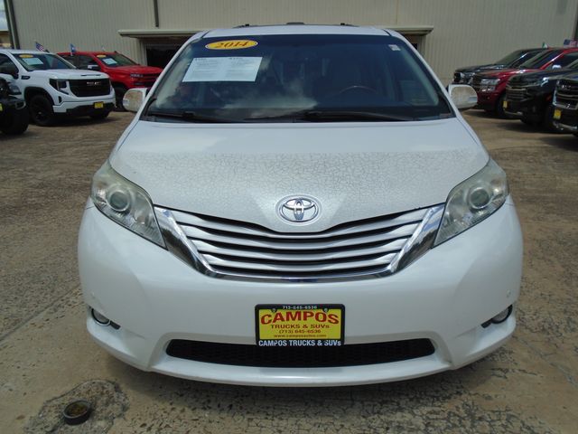 2014 Toyota Sienna XLE FWD 8-Passenger V6