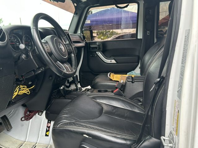 2015 Jeep Wrangler Unlimited Sahara 4WD