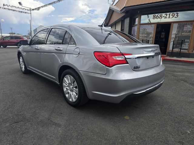 2014 Chrysler 200 LX