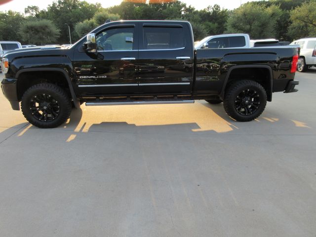 2017 GMC Sierra 3500HD Denali Crew Cab 4WD