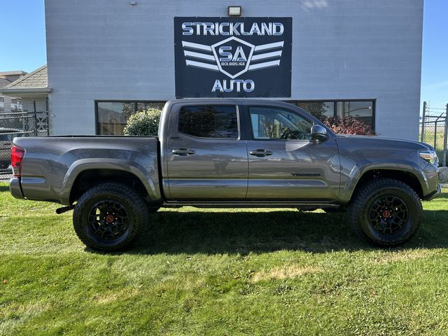 2017 Toyota Tacoma SR5 4WD