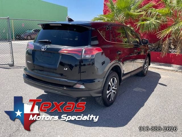 2018 Toyota RAV4 LE FWD