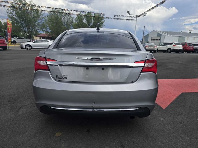2014 Chrysler 200 LX