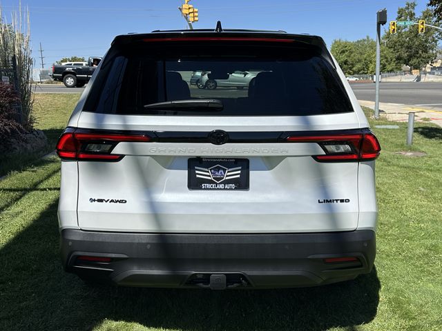 2025 Toyota Grand Highlander Hybrid Nightshade AWD