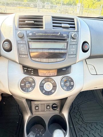2007 Toyota RAV4 Limited I4 4WD