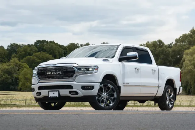 2019 RAM 1500 Limited Crew Cab SWB 4WD