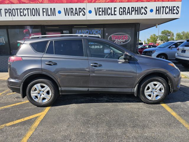 2018 Toyota RAV4 LE AWD