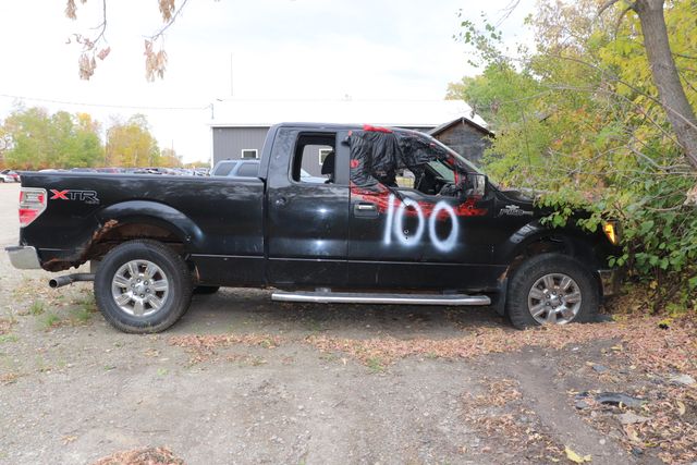 2011 Ford F-150 XLT SuperCab 8-ft. Bed 4WD