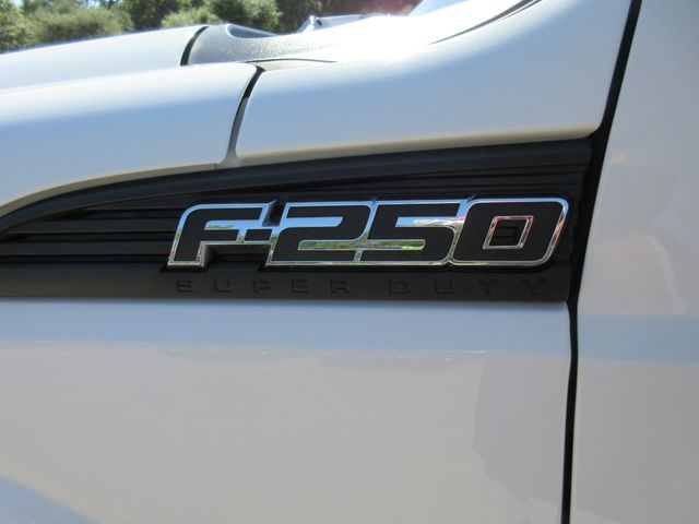 2016 Ford F-250 SD XL Crew Cab Long Bed 2WD