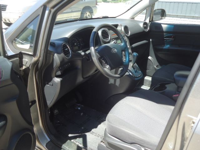 2011 Kia Rondo EX