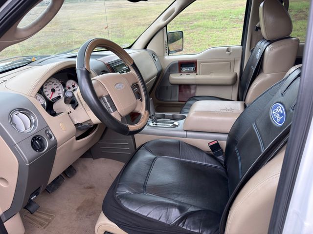 2005 Ford F-150 XLT SuperCrew 2WD