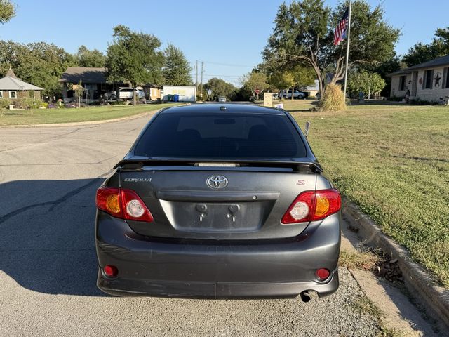 2010 Toyota Corolla Base 4-Speed AT