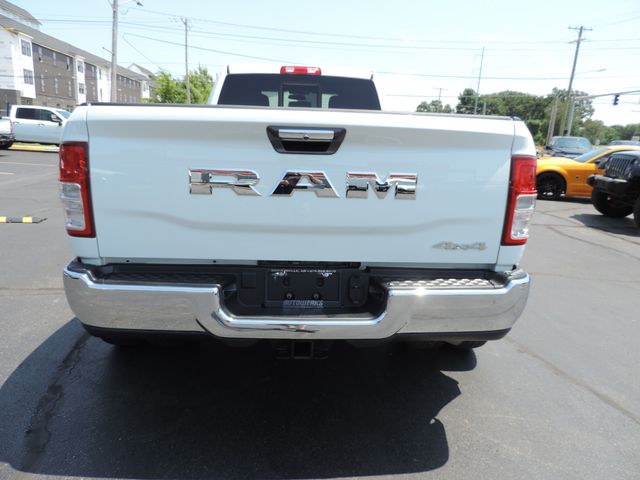 2022 RAM 3500 Crew Cab Tradesman DRW 4WD
