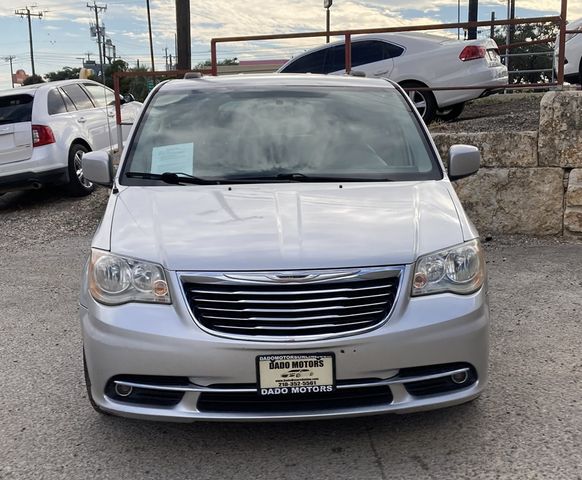 2012 Chrysler Town & Country Touring